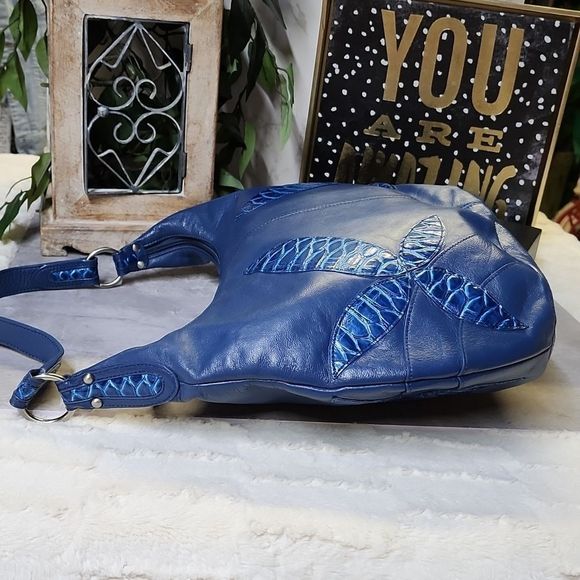 CHI brand leather handbag - Picture 6 of 14